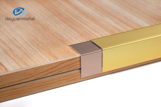 Trim Açısı L ​​Tipi Alüminyum Profil 0.8-1.5mm Kalınlık T5 T6 altın rengi